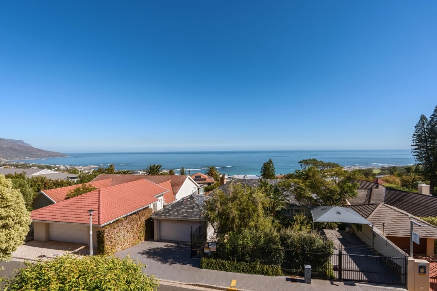 4 Bedroom Property for Sale in Camps Bay Western Cape